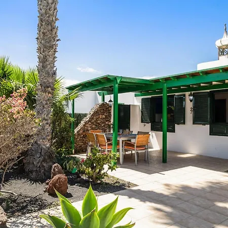Casa Palmeras Villa Playa Blanca (Lanzarote)